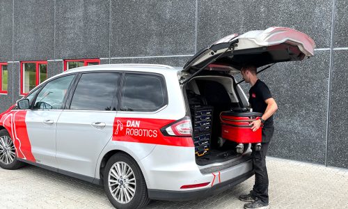 Danrobotics service bil